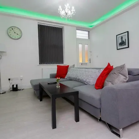 Ivy House *