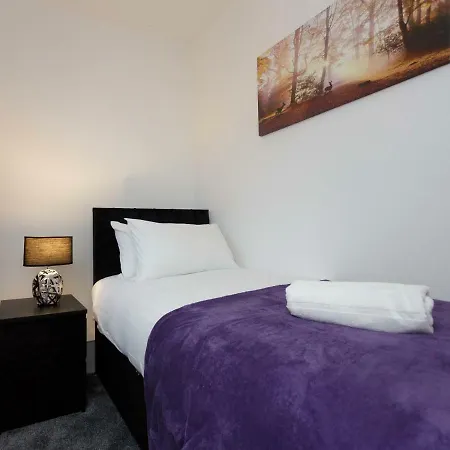 Ivy House Holiday home Leeds (West Yorkshire)