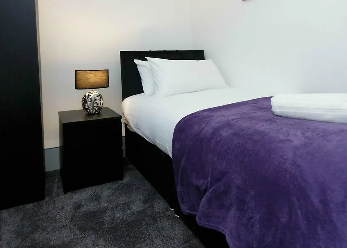 Ivy House Leeds (West Yorkshire)