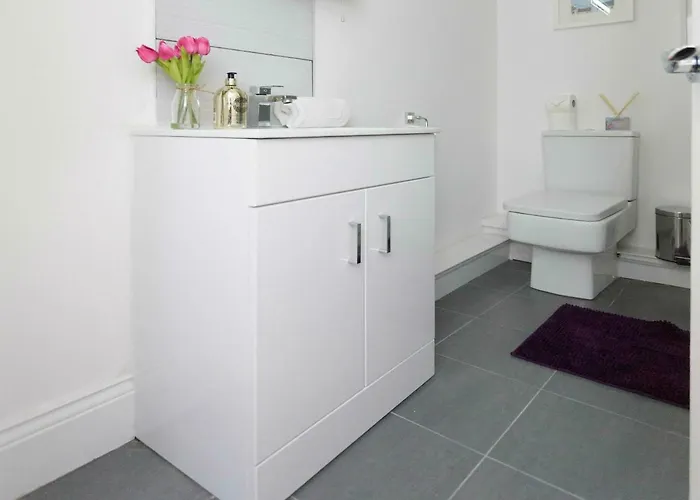 Ivy House Leeds (West Yorkshire)